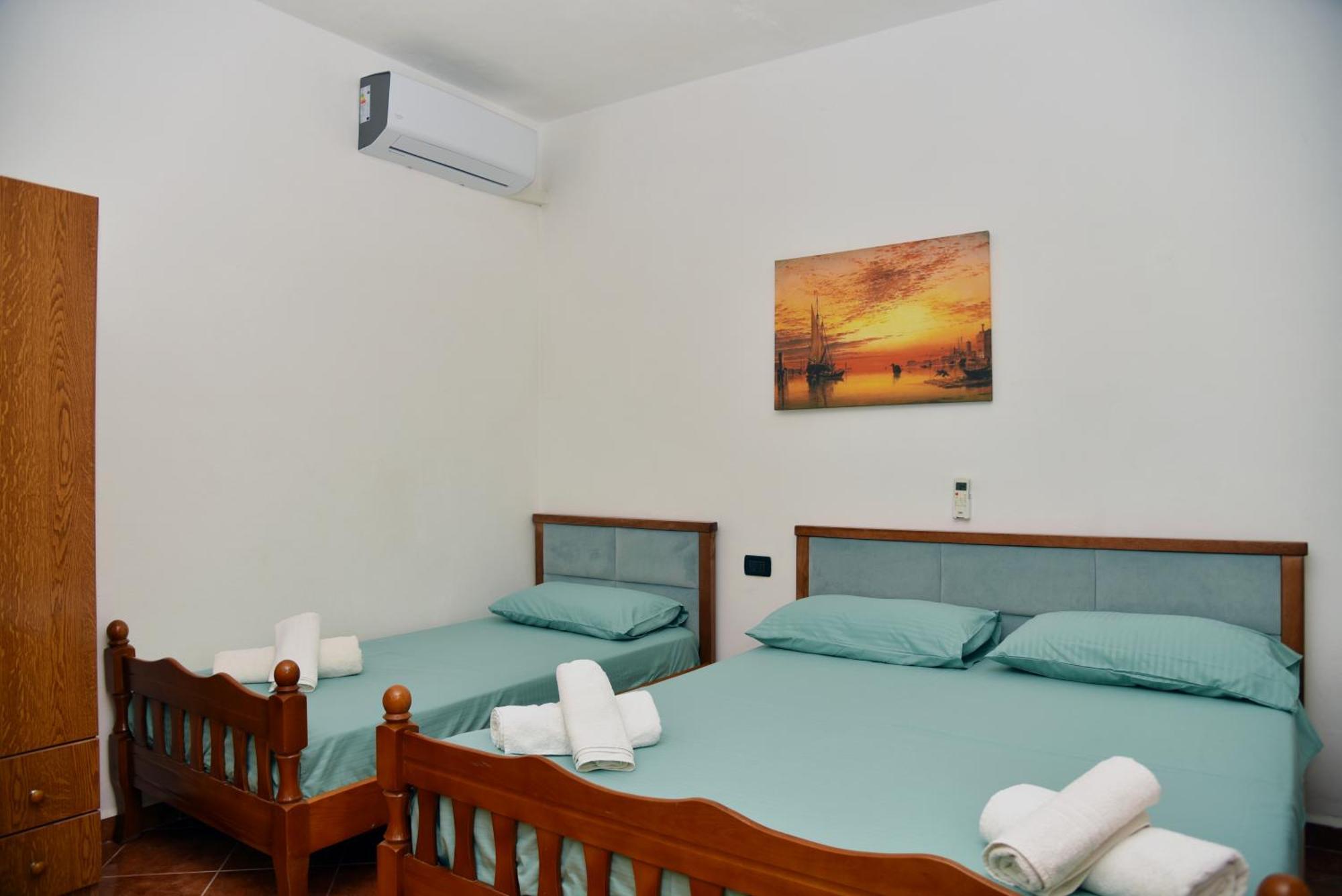 Apartment Gridi- Me Qera